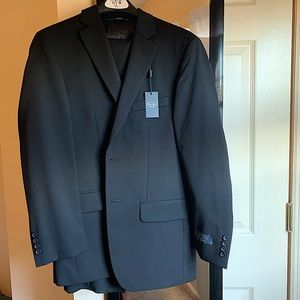 NWT Men’s Wearhouse Wool Suit - 38R Jacket // 34 Pant